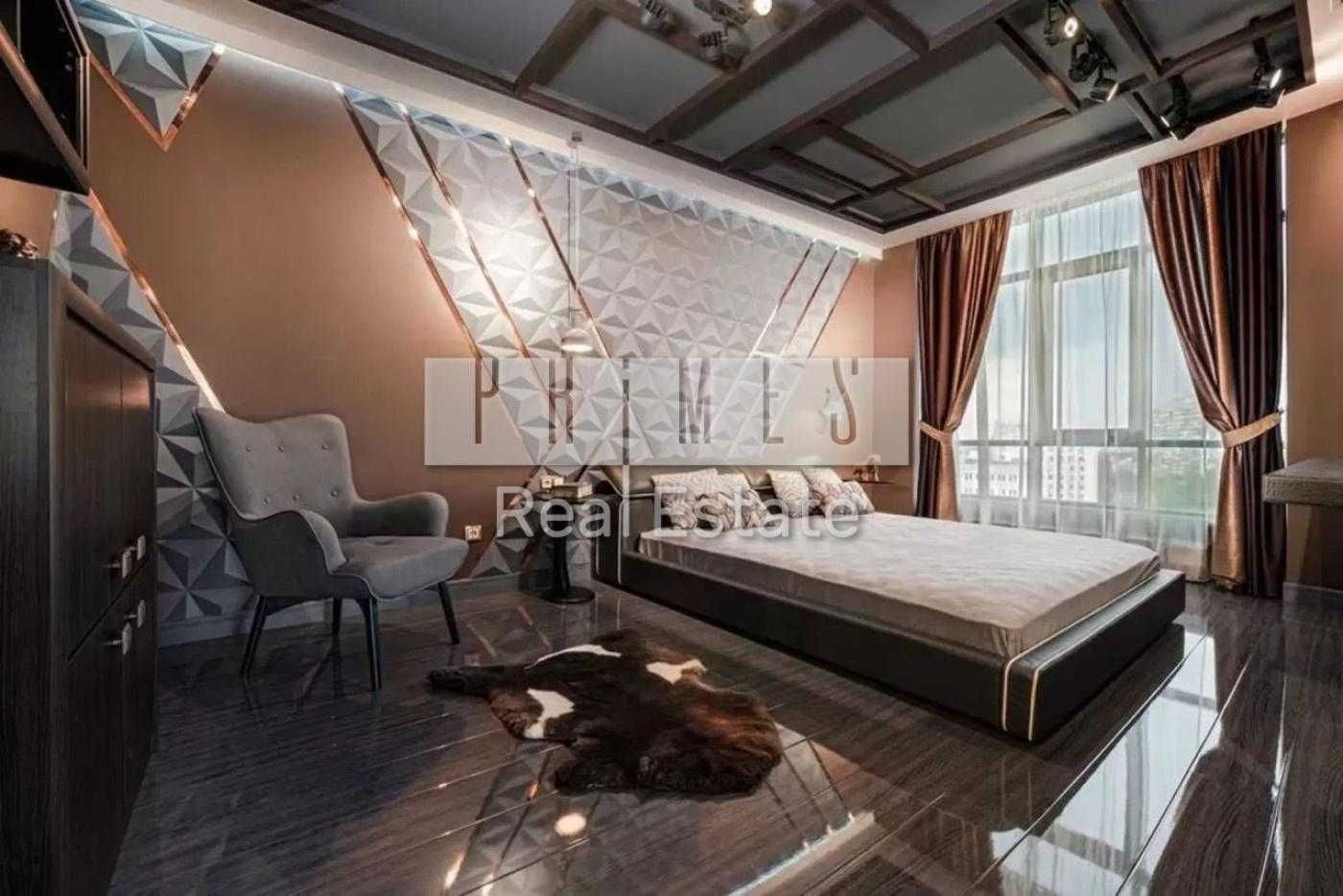 Продажа 2К квартиры 81 м2, ЖК PecherSKY, ул. Болсуновская, 2