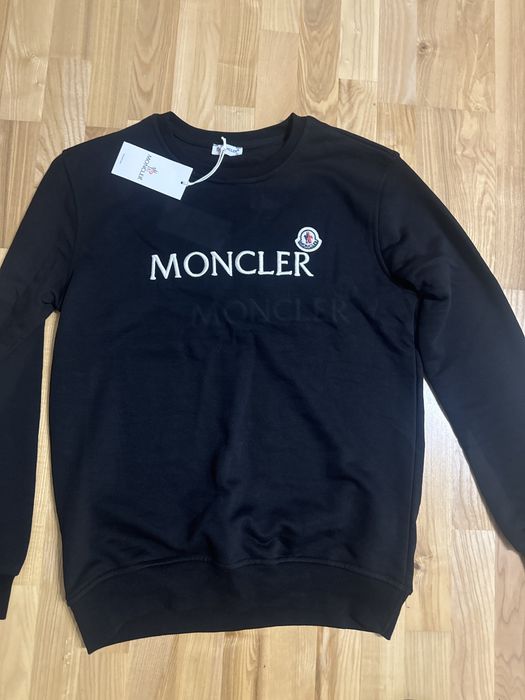 Piekna bluza Moncler