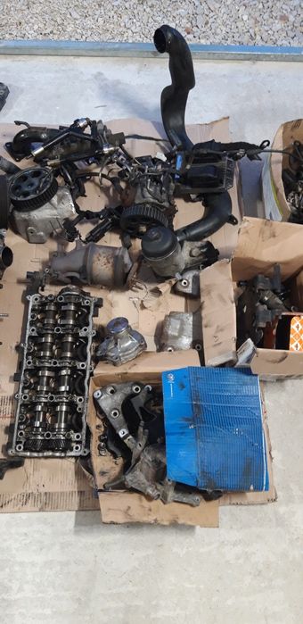 Silnik części 1,7 CDTI Isuzu Opel Meriva A wtryski , głowica , wałki