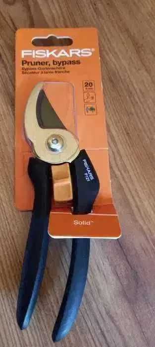 Fiskars pruner bypass p 121 orginalny z niemiec