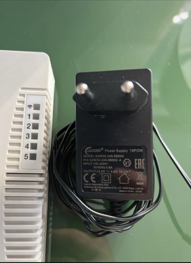 Router MikroTik Router Board RB951Ui- 2HnD