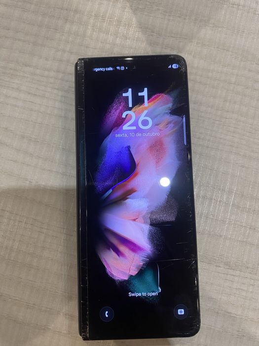 Samsung z fold 3
