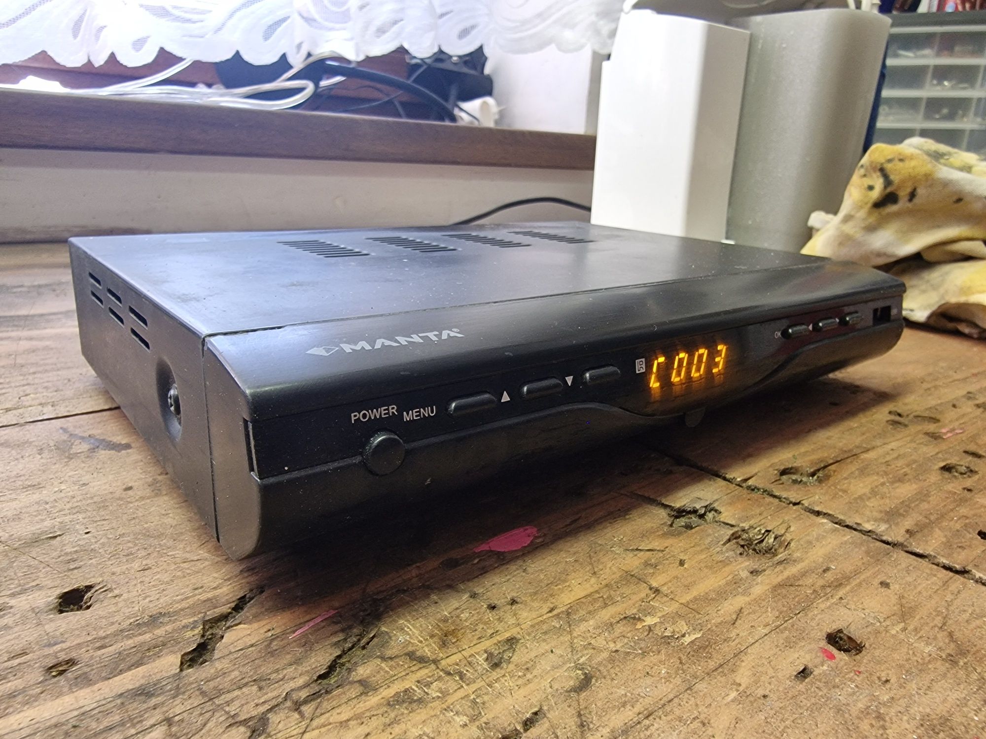 Dekoder tuner DVB-T Manta