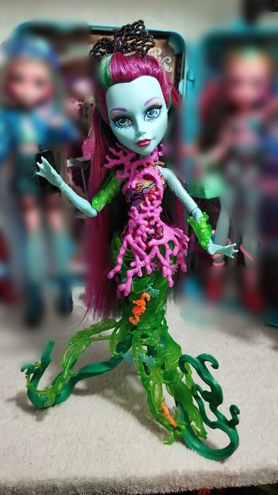 Ляльки монстер хай monster high Робекка Лагуна Гулія Поссі Дьюс