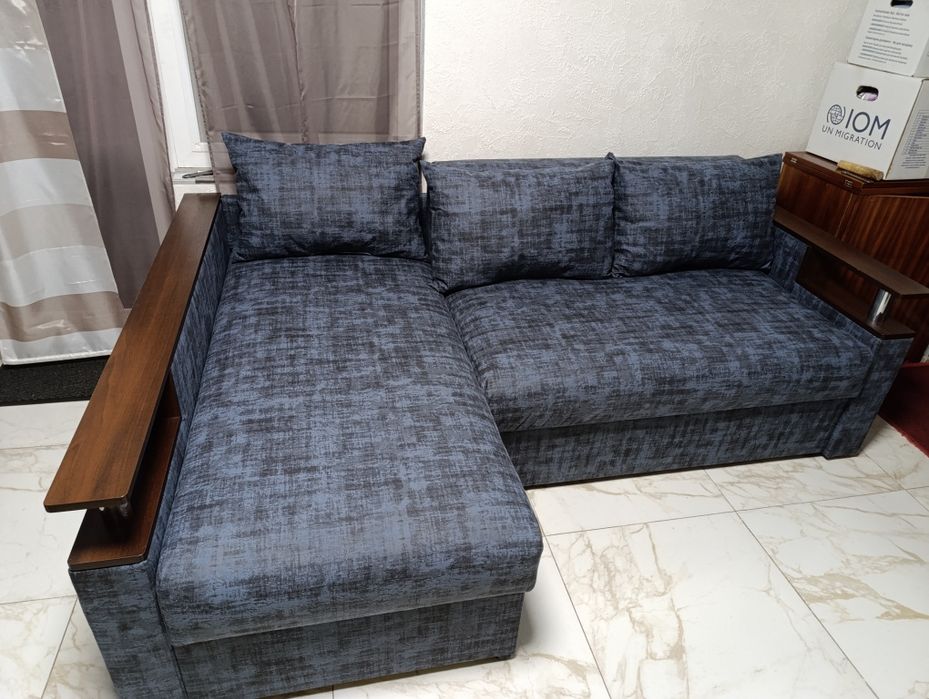 Продам угловой диван