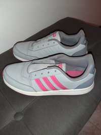 Ténis Adidas cinza/rosa