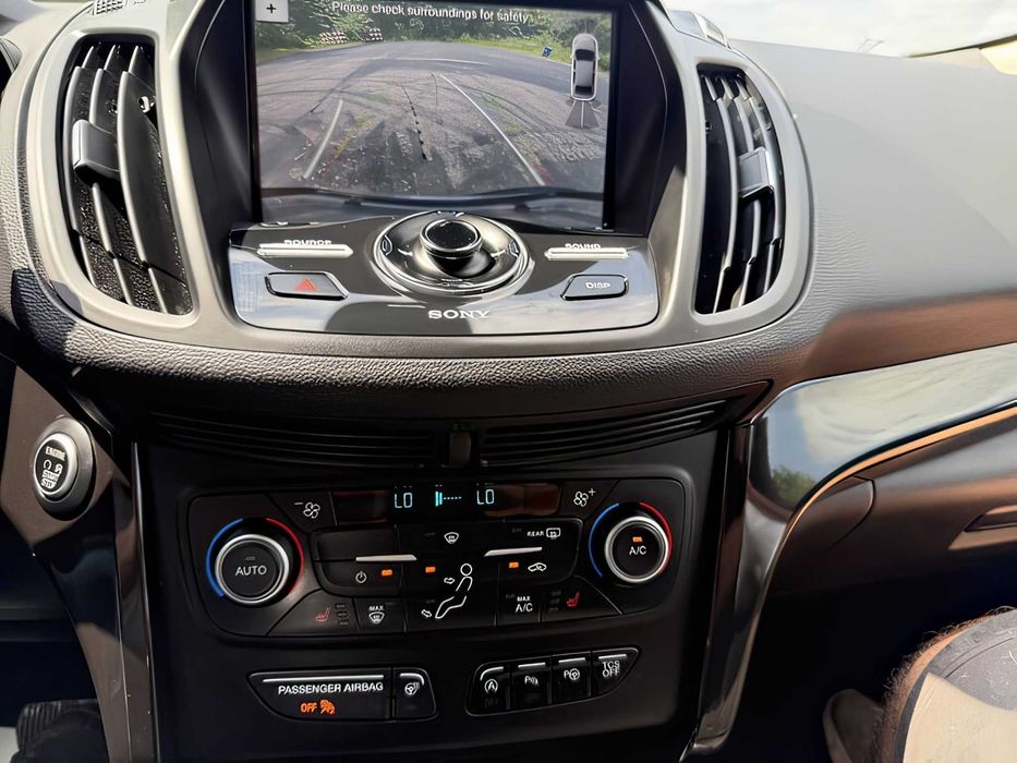 Ford Escape Titanium      2018