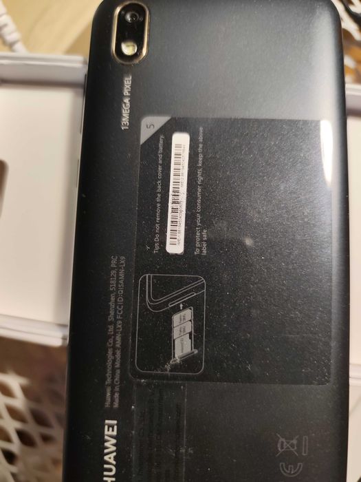 Telemóvel Huawei Y5 2019 em bom estado