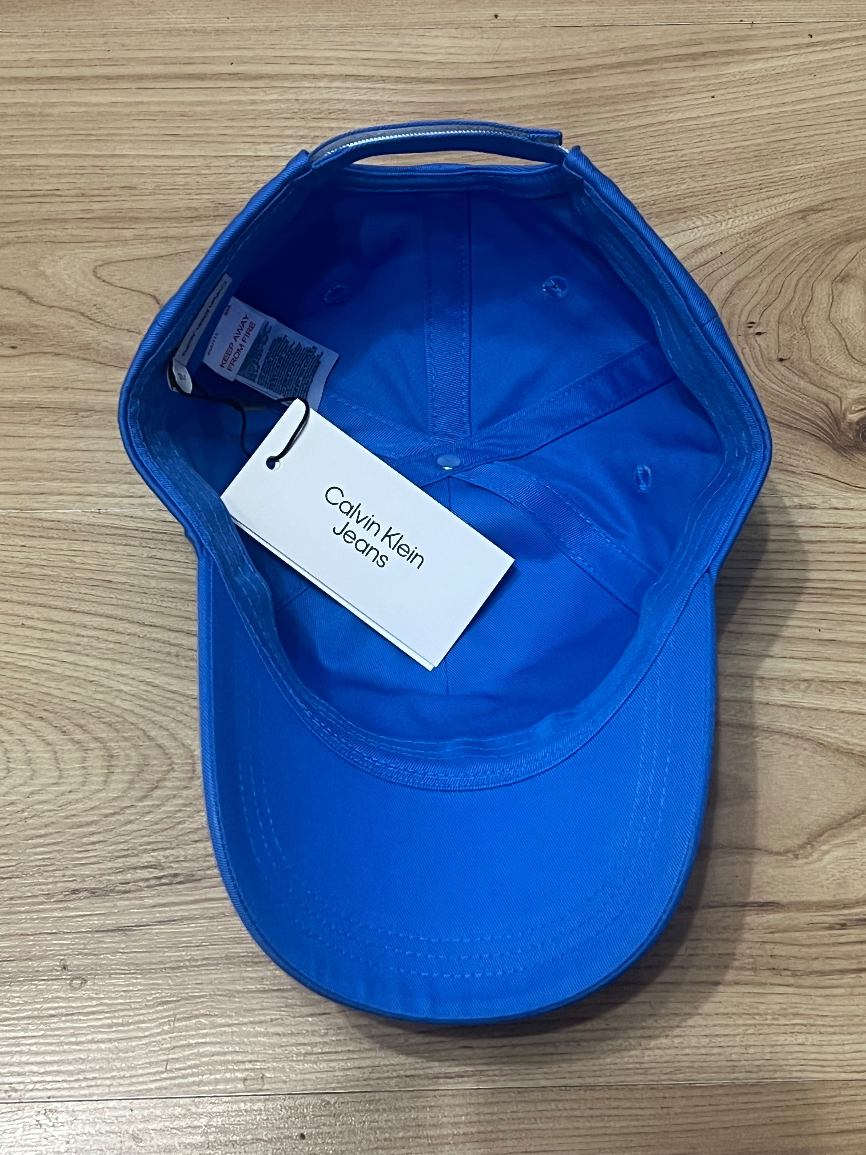 Calvin Klein czapka z daszkiem S/M i L/XL