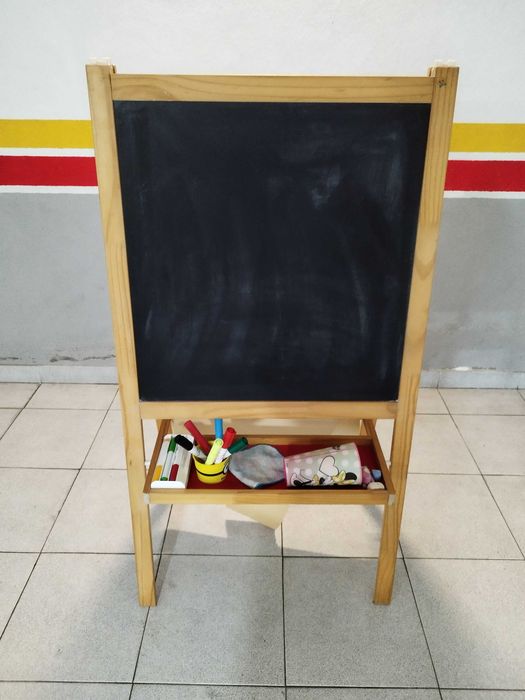 Quadro cavalete IKEA