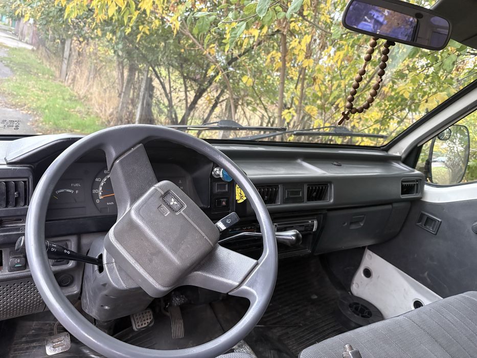 Mitsubishi L300 1995