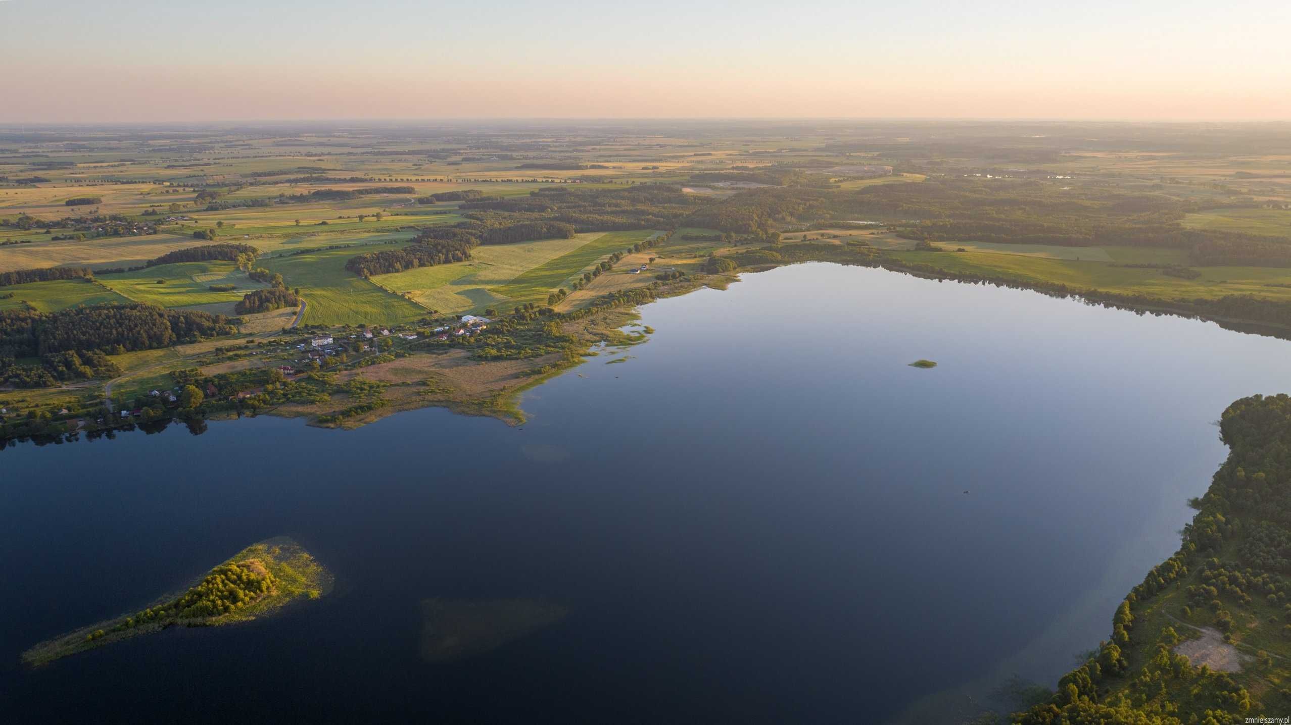 Działka blisko jeziora Kownatki Mazury 30 arów
