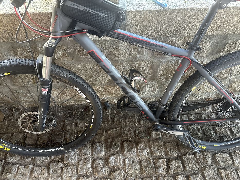 Bicicleta montanha Focus