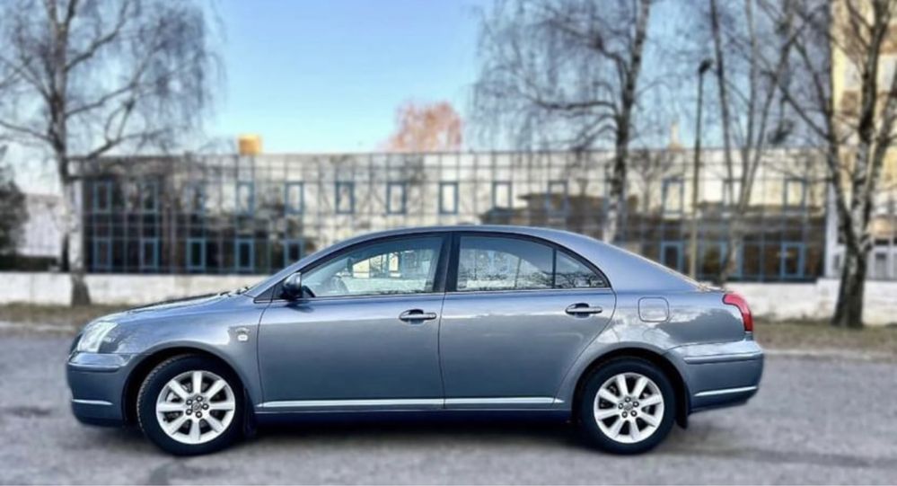 Toyota Avensis   2.0 Disel D4D