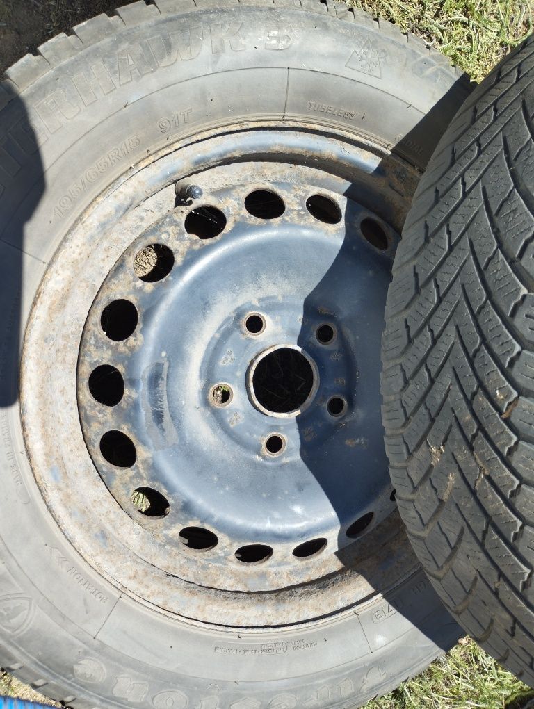 Felgi z oponami 195/65 R15