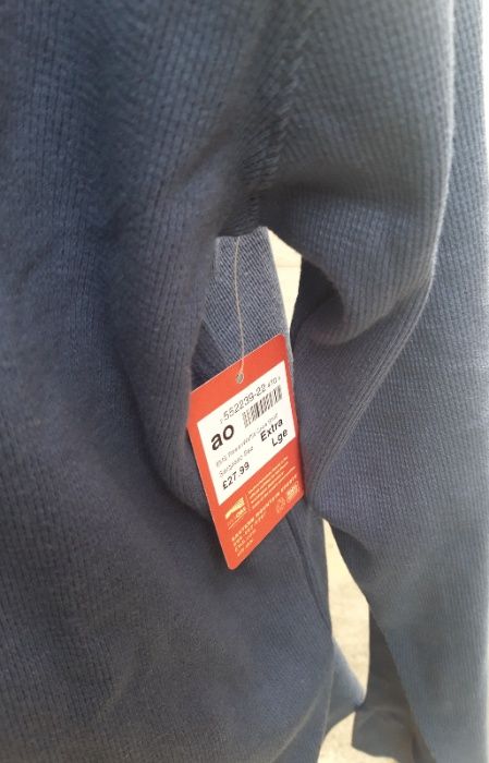 Eastern Mountains sports Sweat Nova C/Etiquetas Tam. XL