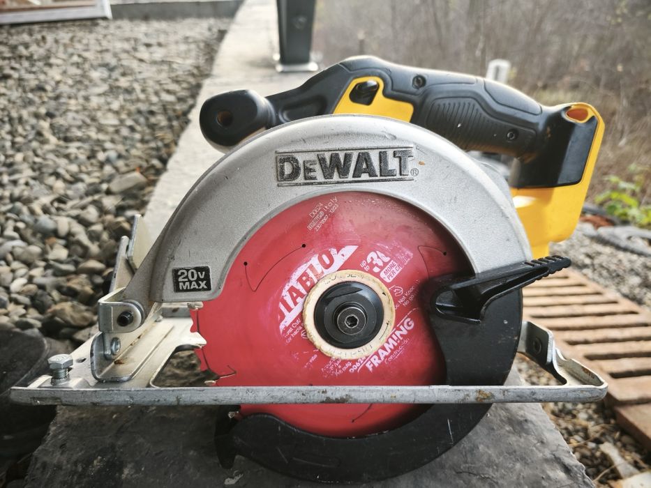 DeWal DCS391 паркетка акумуляторна Деволт оригінал