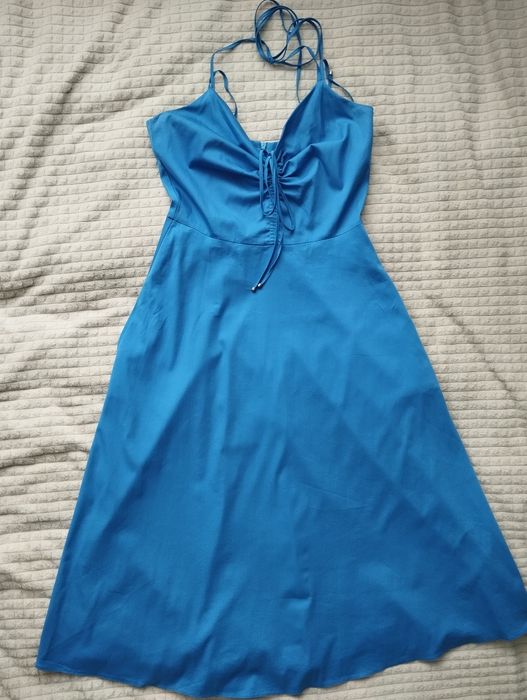 Niebieska sukienka Taranko