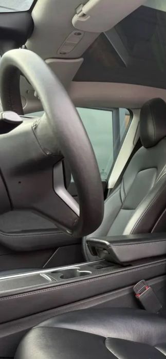 TeslaY 82kw 20022рік