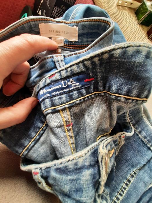 10 peças de roupa variada para vestir ou revender