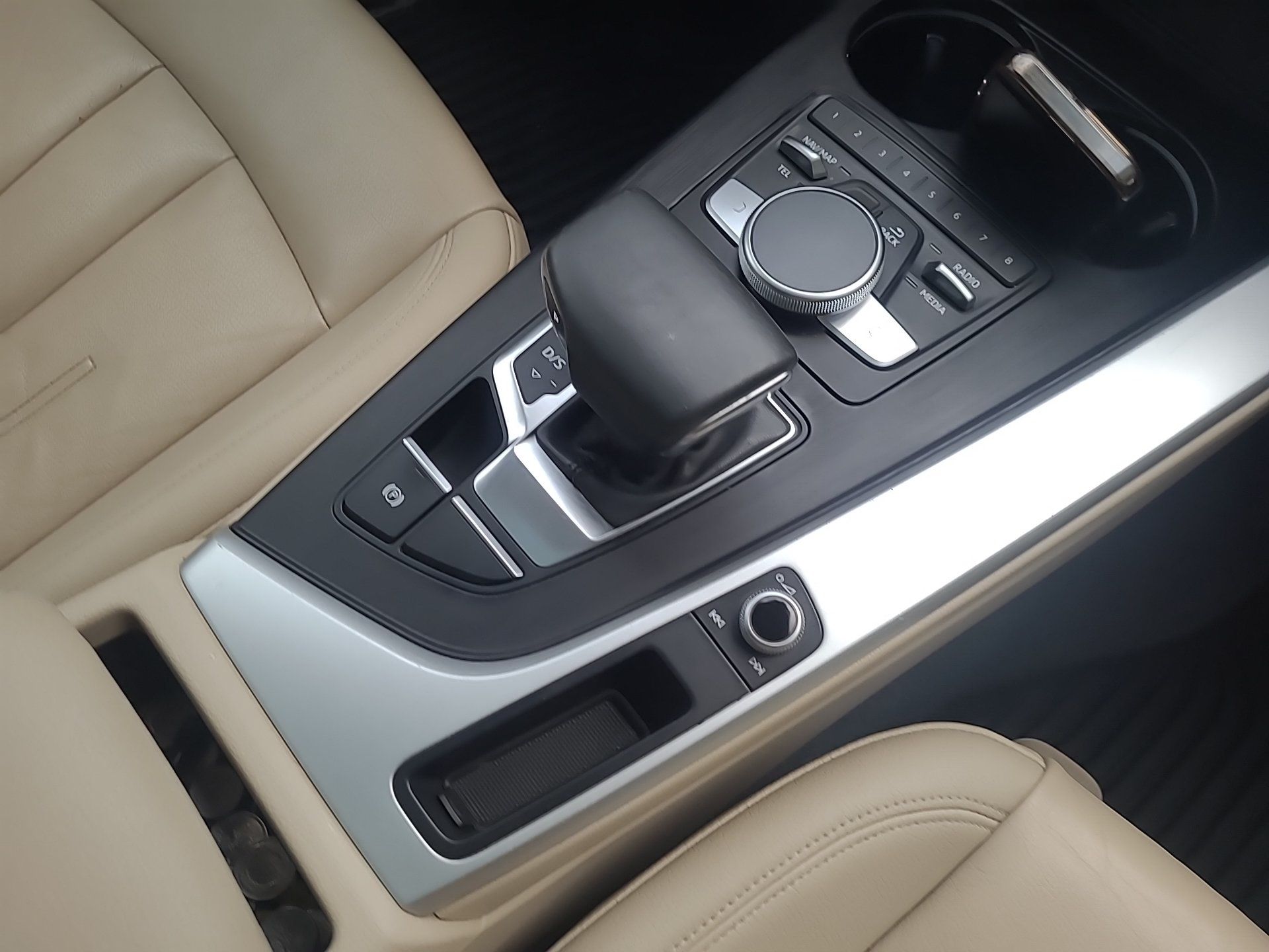 Audi a4 b9 allroad