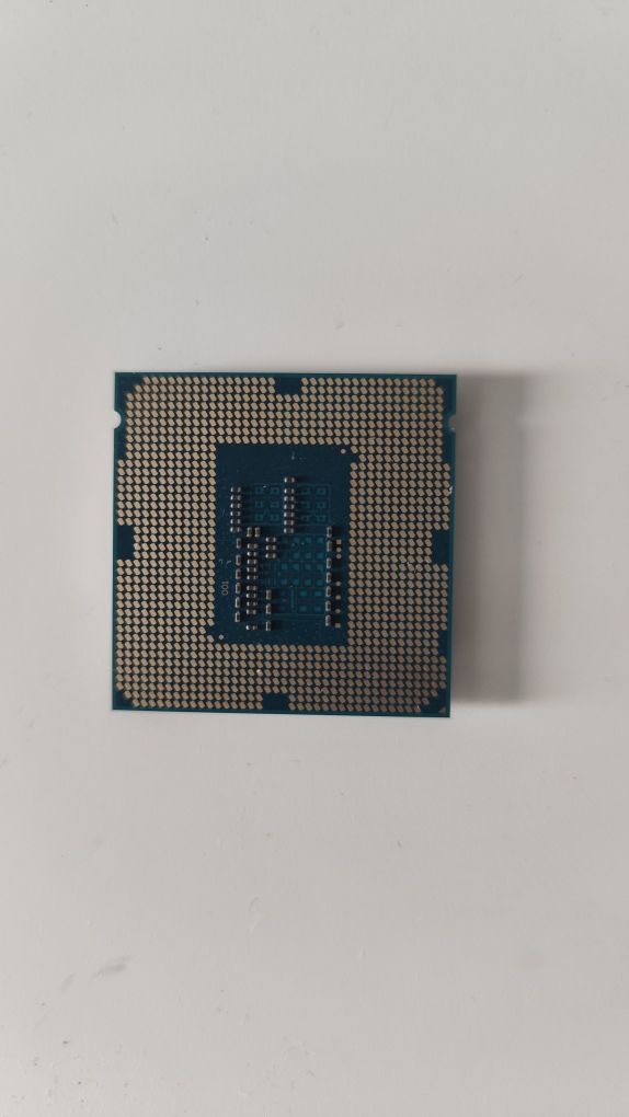 Процесор Intel Core I3 4160 4 ядра 3.6 GHZ кристал