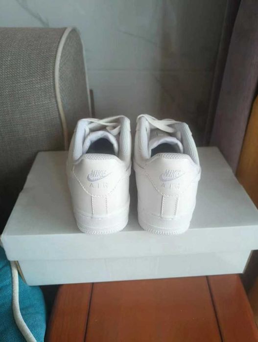 Biały Nike Air Force 1'07, rozmiar 40