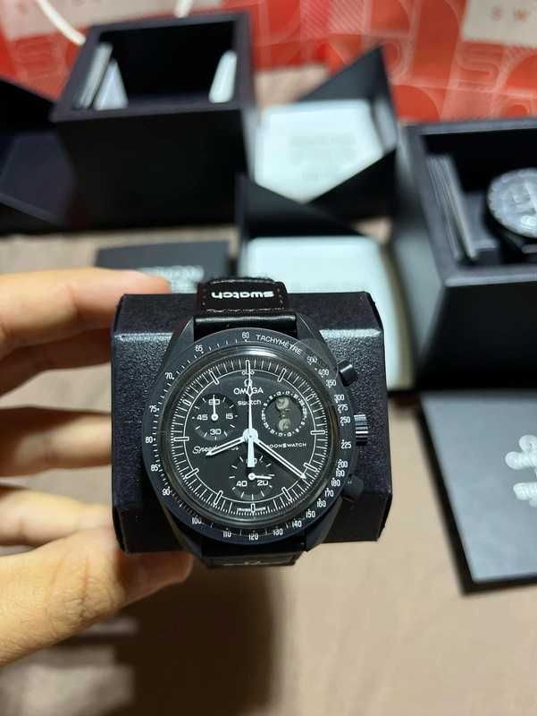 Omega x Swatch SO33B700 Snoopy - Kolekcjonerski model nowej fazy