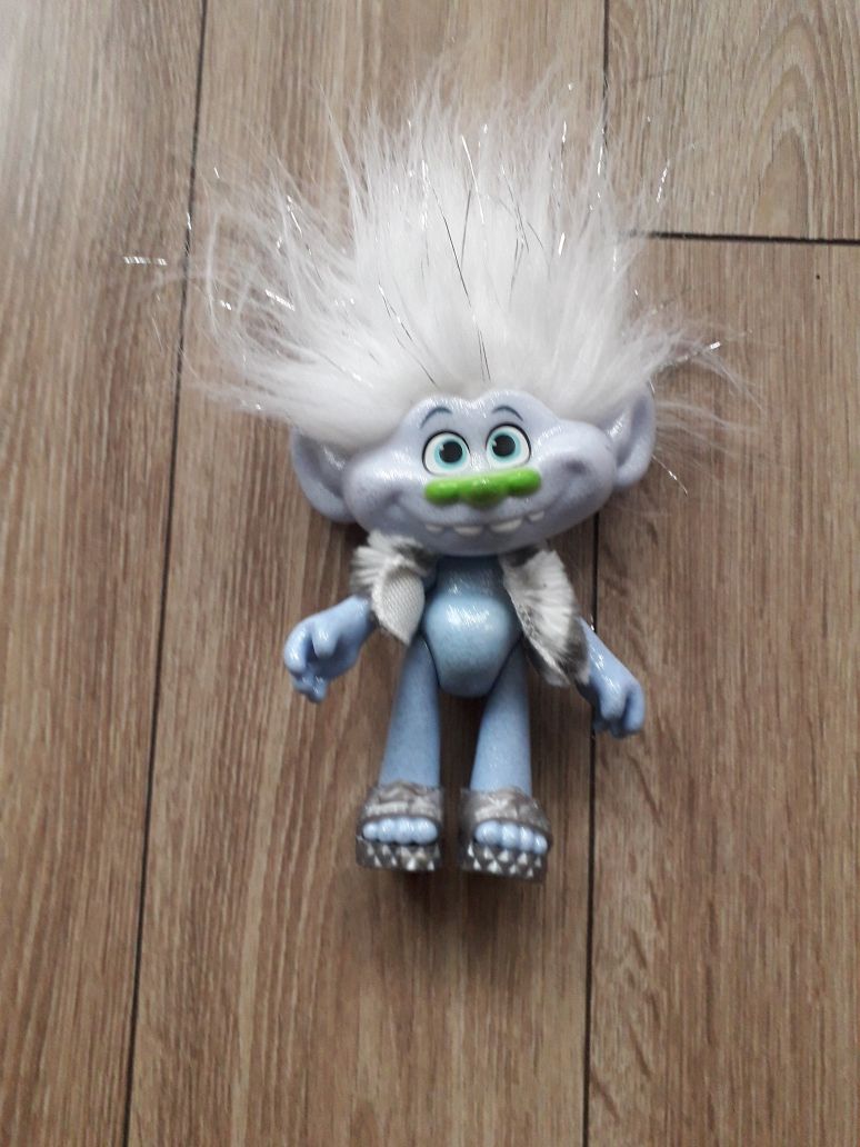 Lalka troll w okazyjnej cenie!