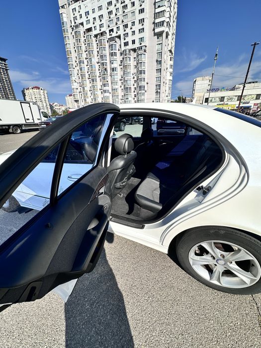 Mercedes E-class w211 2007