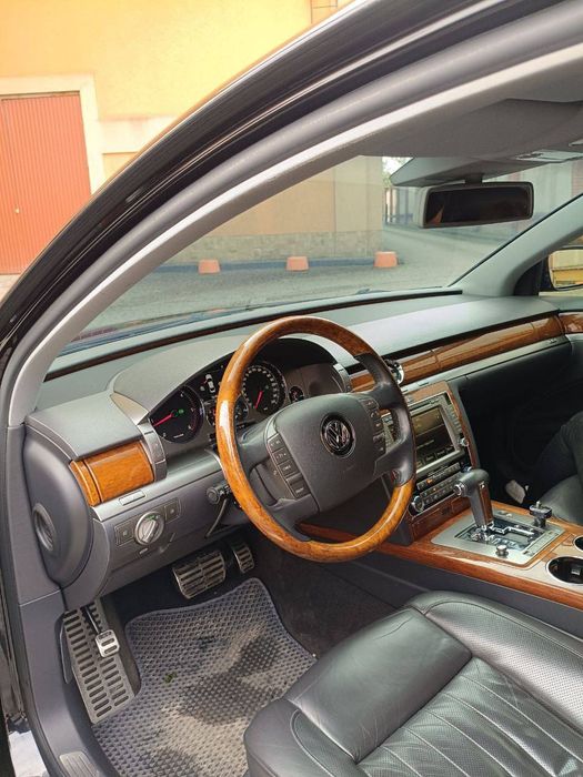 Volkswagen Phaeton срочно продам