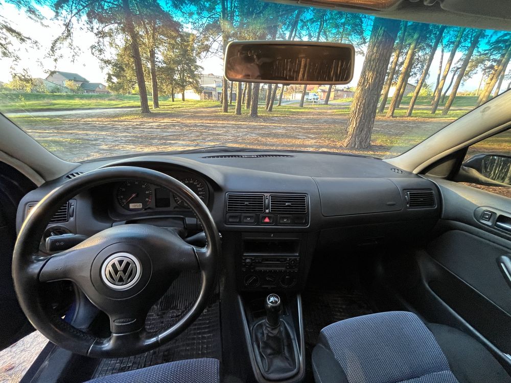 Golf 4 1.6 2000р.