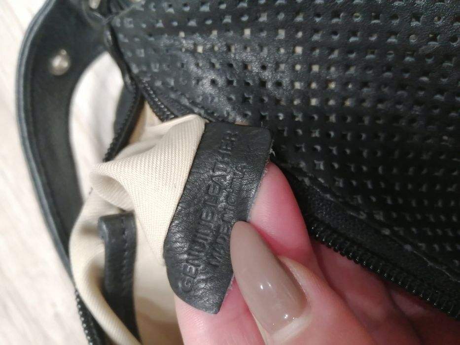 Жіноча шкіряна сумочка