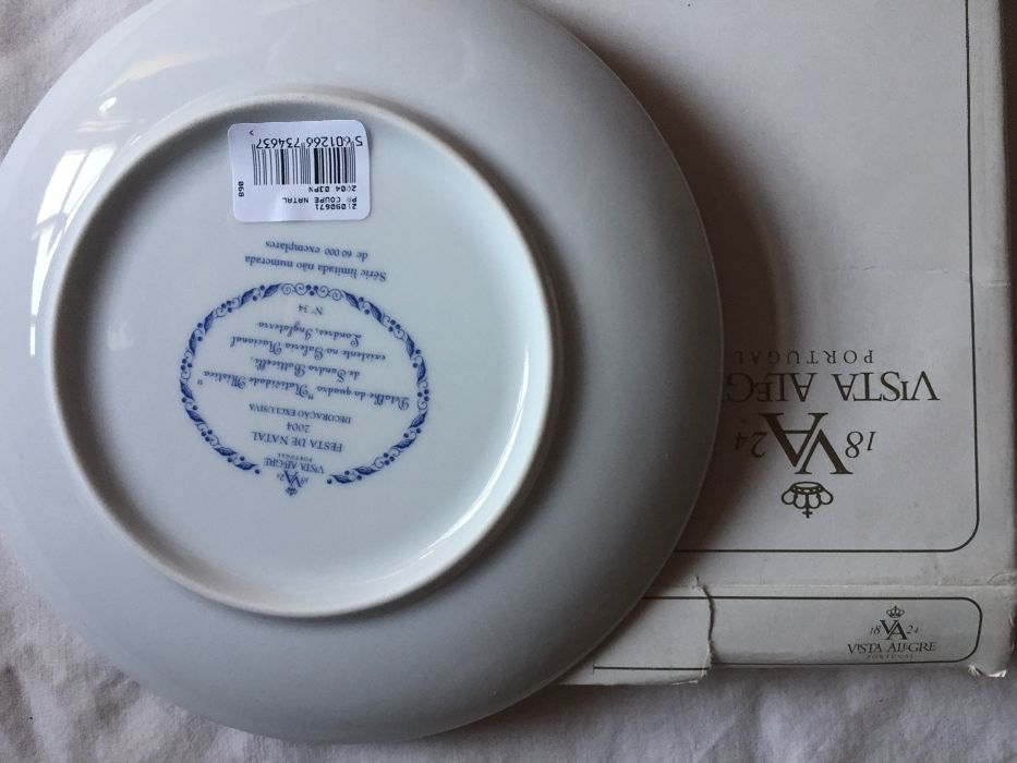 Pratos decorativos Vista Alegre