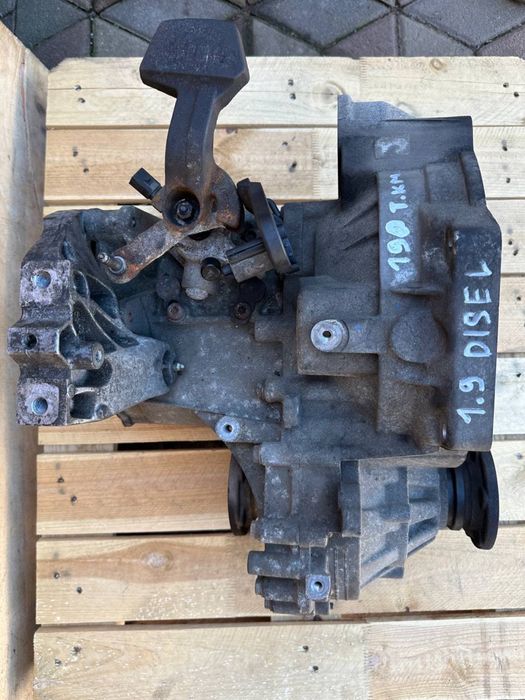 Коробка КПП 1.9 VW Volkswagen Golf 5 Jetta 5 Passat B6 Caddy Touran