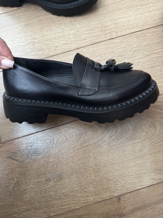 Лофери з натуральної шкіри чорні та гірчичні