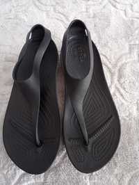 Japonki firmy crocs rozm W9 czyli 39/40