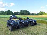 Wynajem wypożyczalnia quad cf moto 5200 w