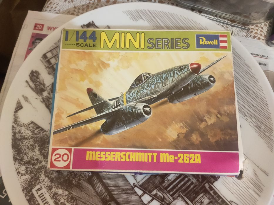 Revell Mini series 1:144 MESSERSCHMITT Me-262A