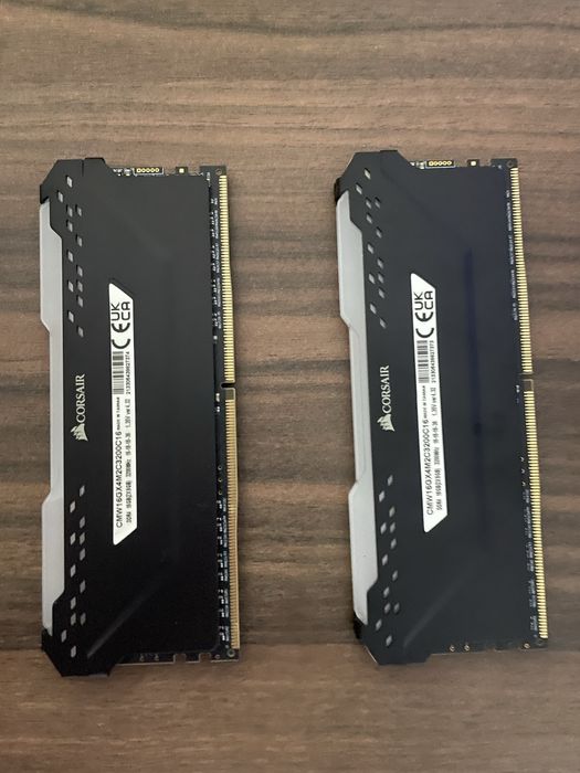 Memória RAM Corsair Vengeance RGB Pro DDR4 3200hz 16gb