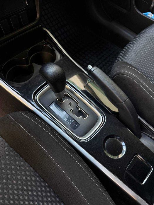 Mitsubishi Outlander 2018