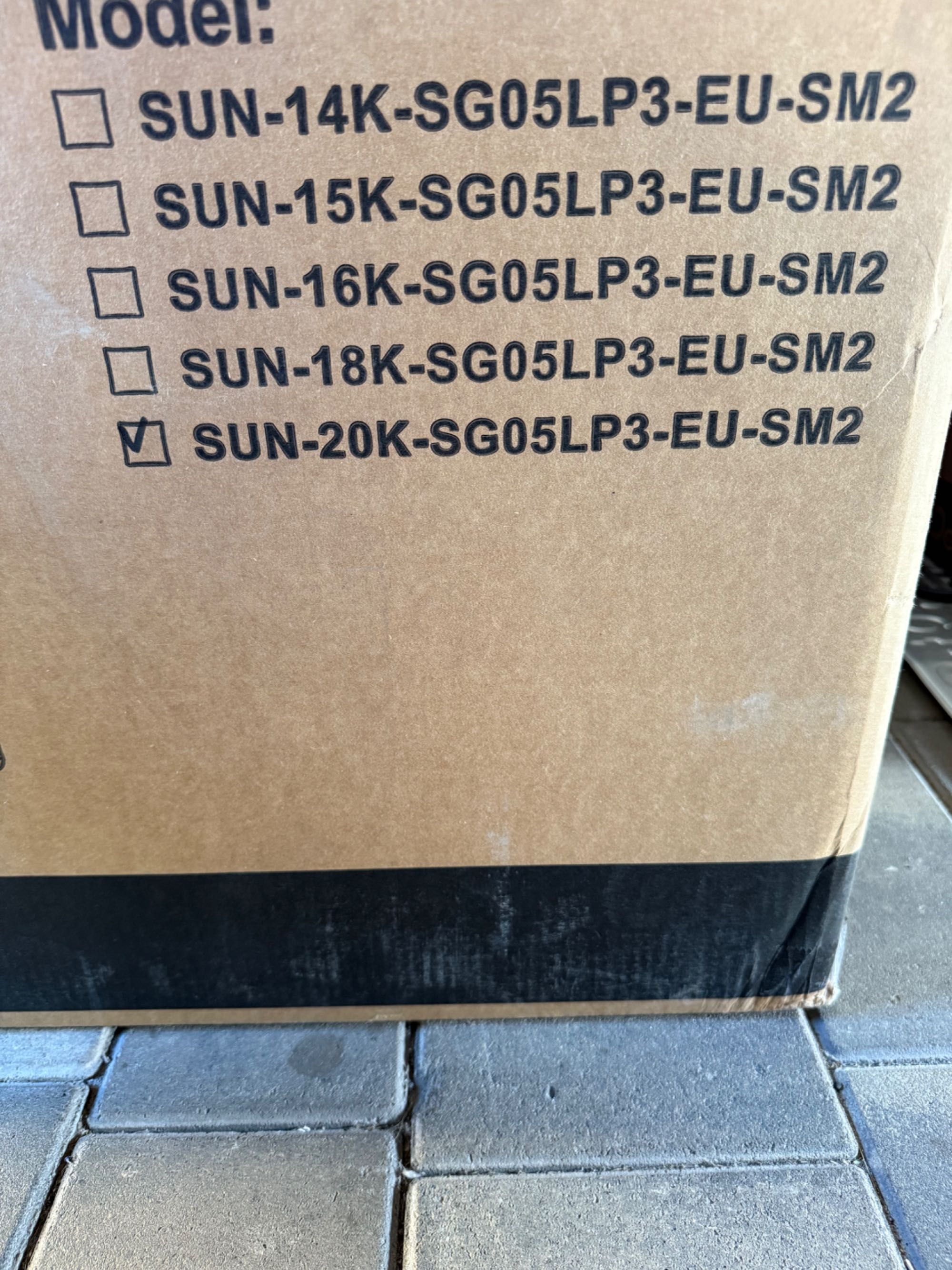 DEYE SUN-20K-SG05LP3-EU-SM2 20KW 48V 2 MPPT Wi-Fi 220/380V