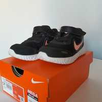 Buty Nike Revolution 5 roz 25 dla dziewczynki