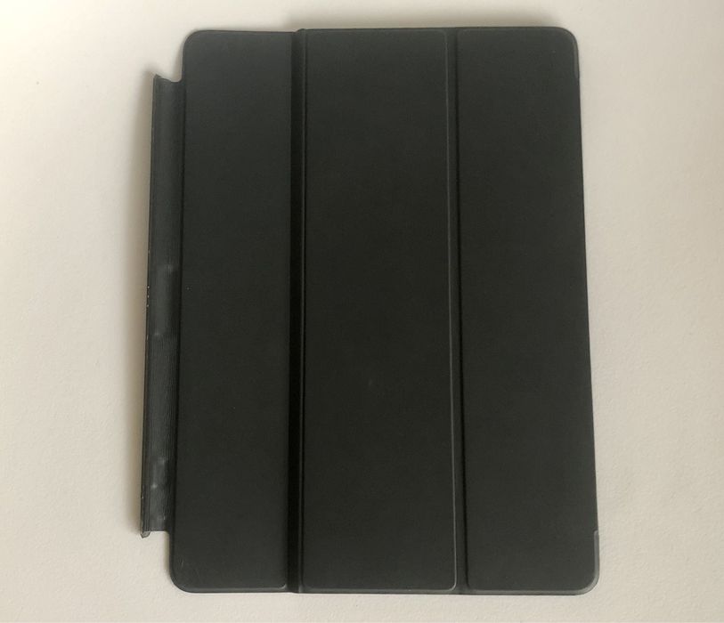Продам чохол/клавіатуру Apple Smart Keyboard A1772 для iPad Pro 9,7‘‘.