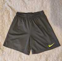 Spodnie sportowe Nike