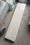 Parapet kamienny 3cm 122x30x3 po demontażu biały