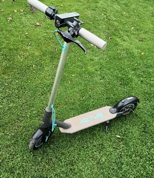 Hulajnoga Motus Scotty 10 lite uszkodzona