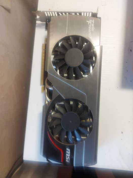 Відеокарта MSI Twin Frozer III. Не робоча.