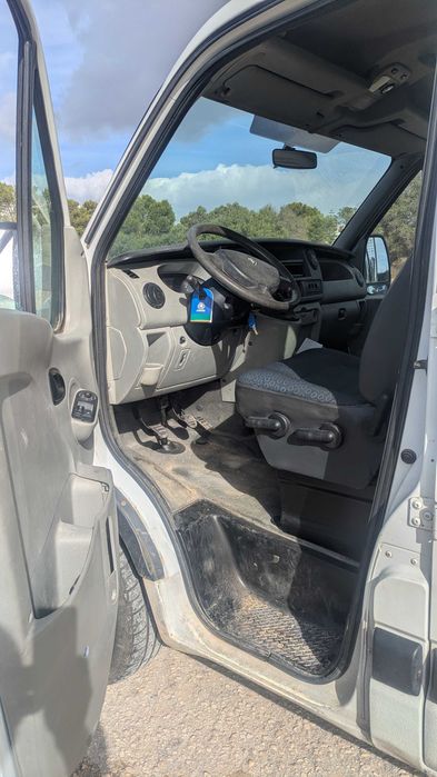 Renault Master 2.5 D, Cab. Dupla, 7 lugares