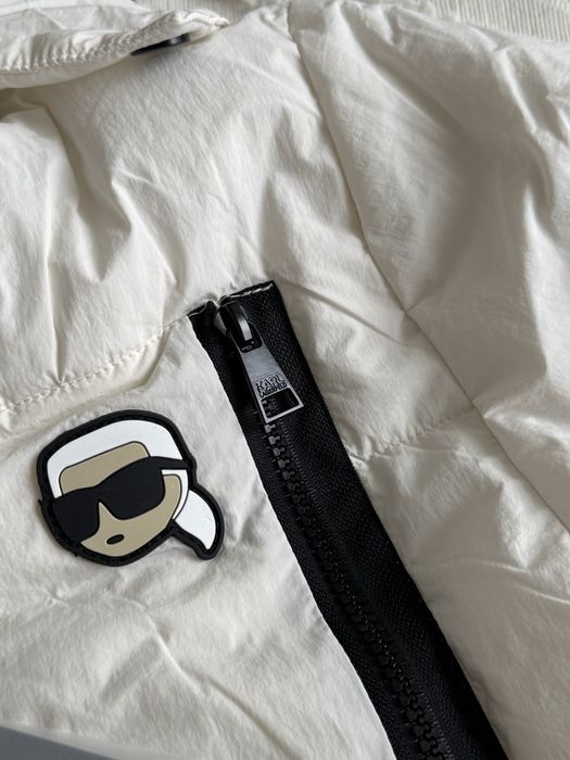Легенький пуховик Karl lagerfeld оригінал! Розмір М